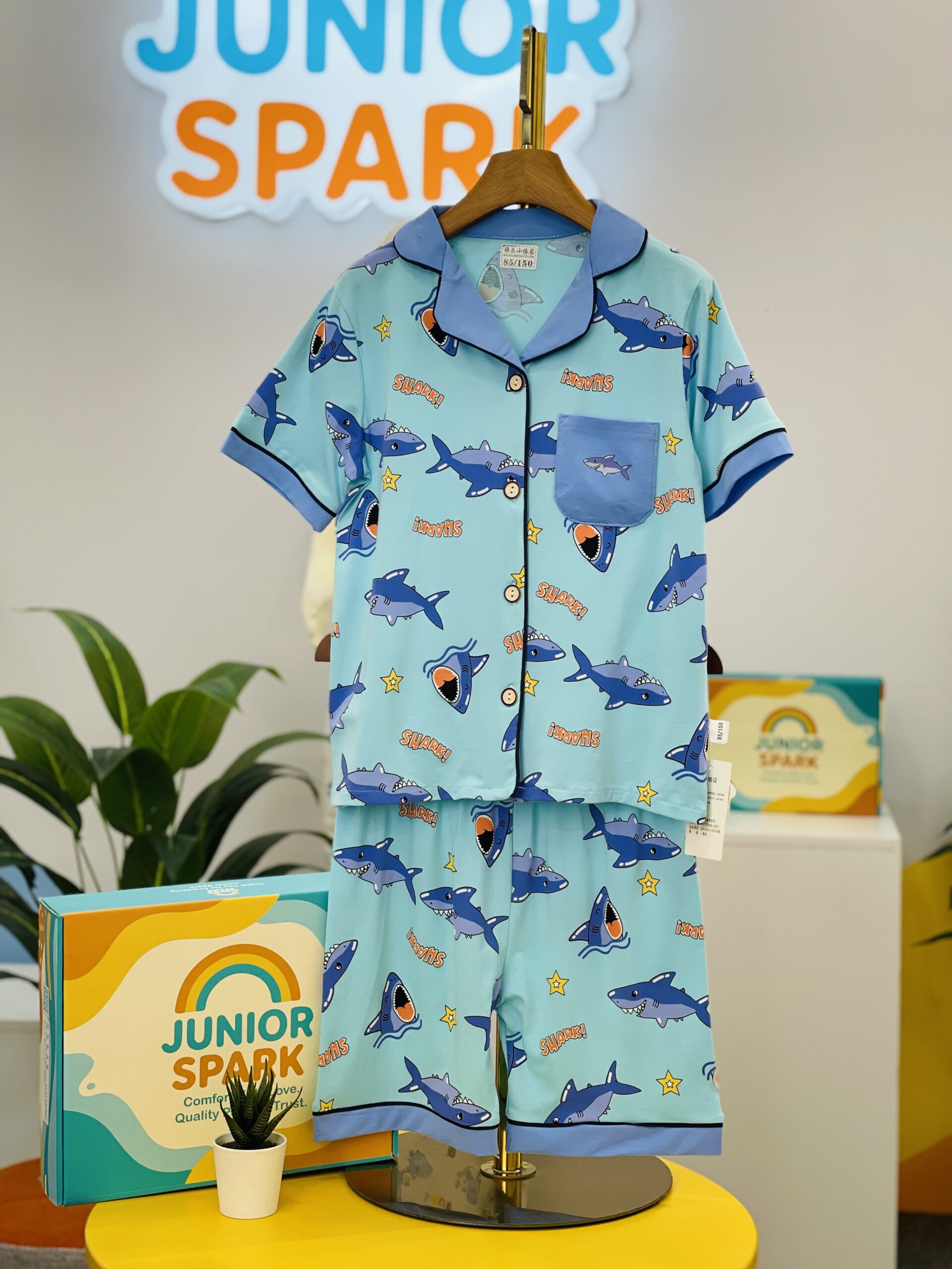 IMG_2667 3 Little Shark Adventure Set - Image 1